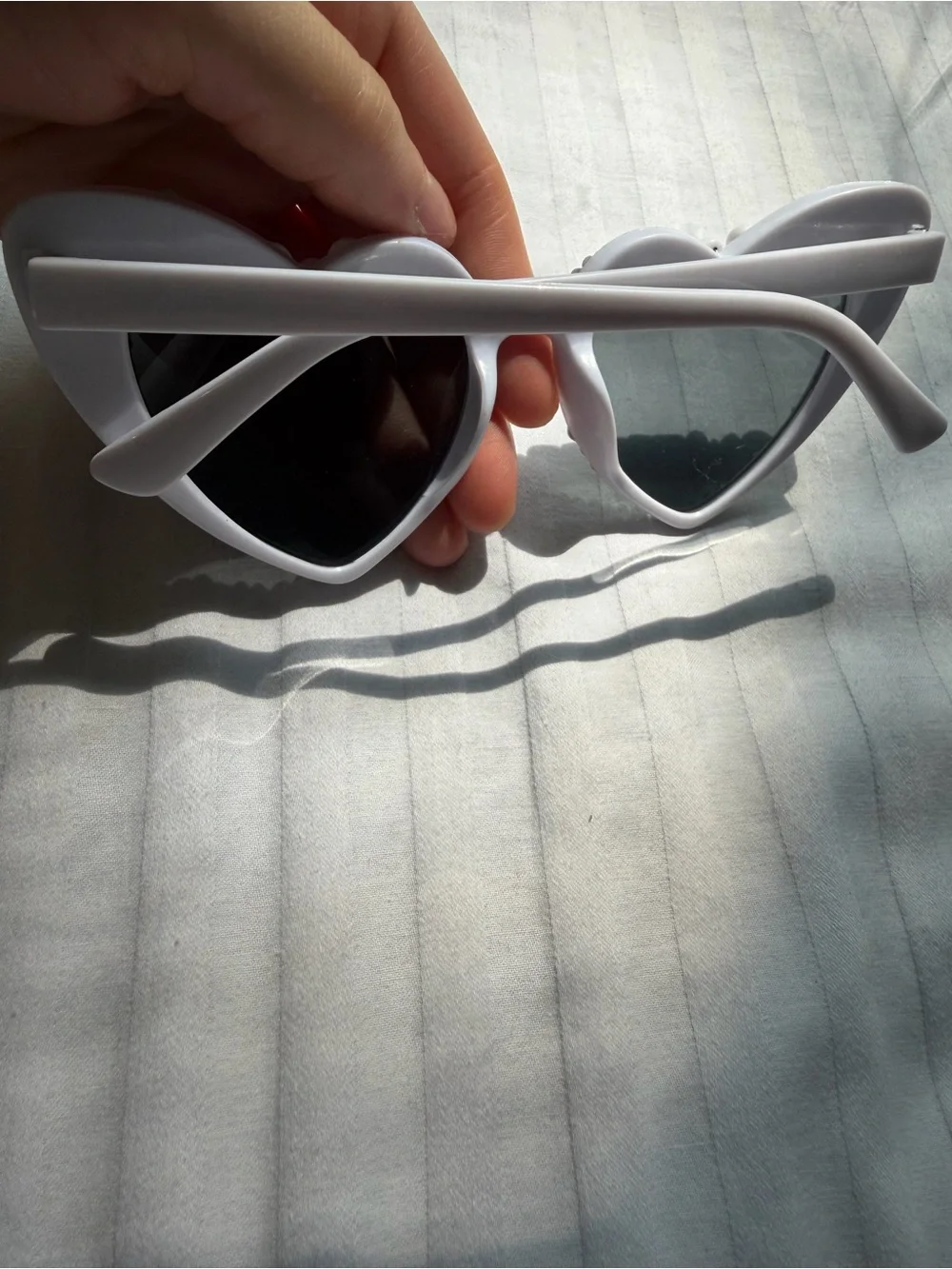 White Heart Pearl Rhinestone “Bride To Be”Sunglasses